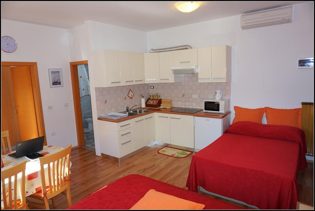 Orlando'S Apartments Oj Izola Εξωτερικό φωτογραφία
